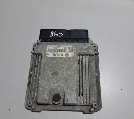 Volkswagen Touran I Engine control unit/module 03L907309 0281015029 1039S30090