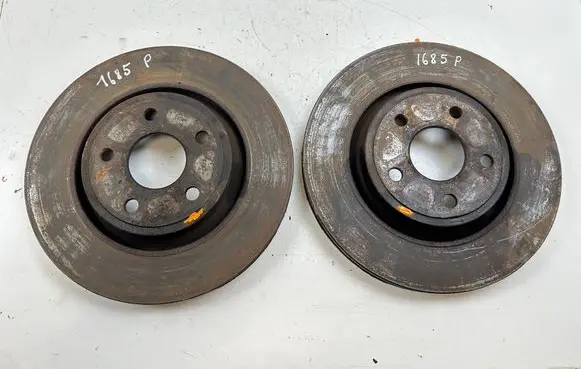 Jeep Grand Cherokee Front brake disc