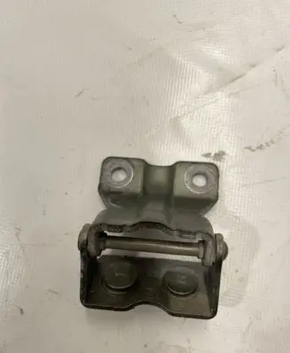 Subaru Outback (BS) Tailgate/trunk/boot hinge