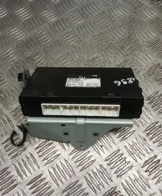 Subaru Legacy Central body control module 88281AJ220