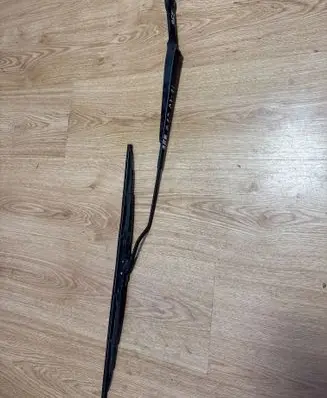 Audi A3 S3 8L Front wiper blade arm 1J1955409 1J1955409A