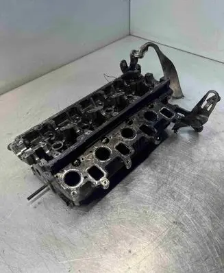 Engine head