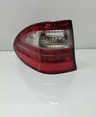 Mercedes-Benz E W211 Rear/tail lights 379107