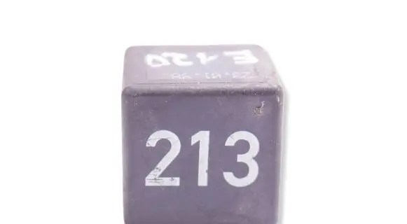 Audi 100 S4 C4 Other relay 443951253J