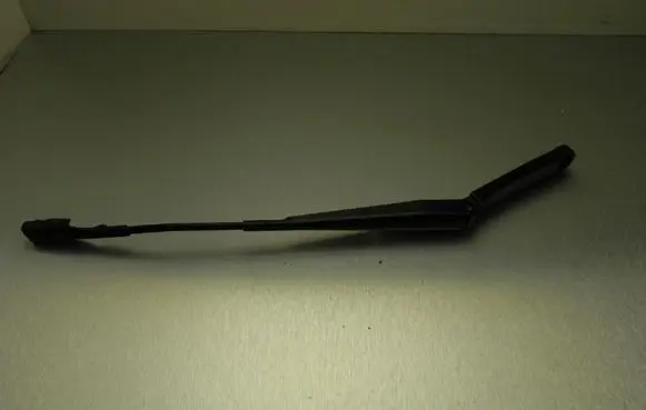 Volkswagen Jetta III Rear wiper blade arm 5C7955409 I7082
