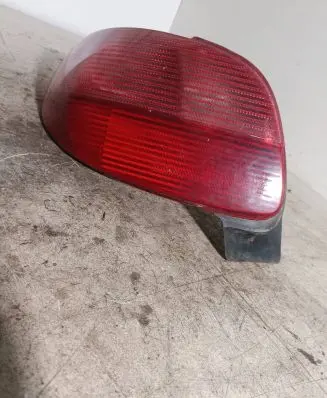 Peugeot 206 Rear/tail lights 2531C