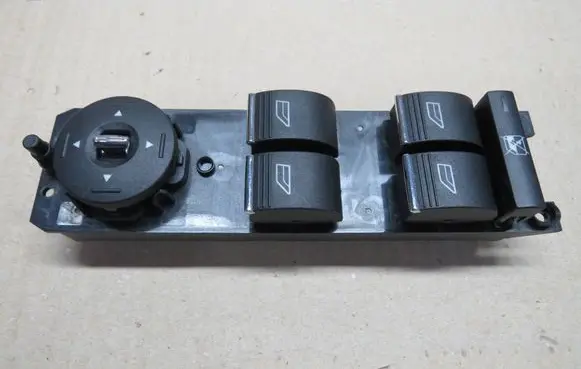 Ford Kuga II Electric window control switch AM5T14A132CB 10108945