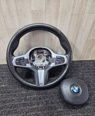 BMW 5 G30 G31 G38 Steering wheel 