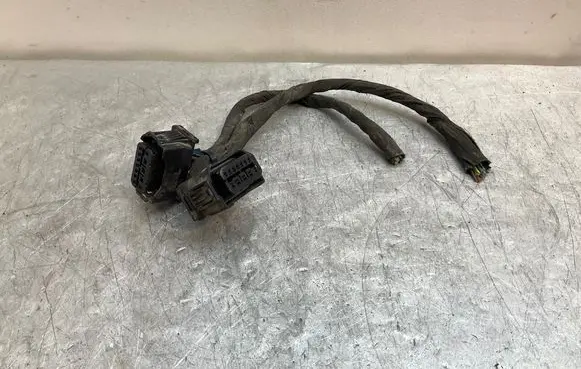 BMW 5 E60 E61 Headlight/headlamp wiring loom/harness 6925638
