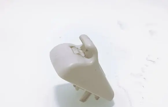 Sun visor clip/hook/bracket