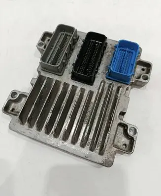 Opel Astra J Engine control unit/module 12654137 12643636