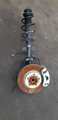 Renault Captur II Front shock absorber with coil spring