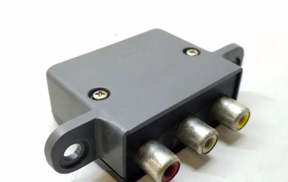 Dodge Grand Caravan AUX in-socket connector 05064216AB