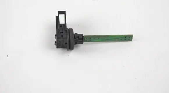 Volkswagen PASSAT B5 Interior temperature sensor 4B0820539 784300