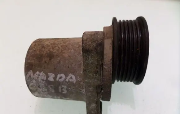 Mazda 6 Generator/alternator belt tensioner US5617813 US5632697