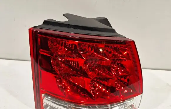 Citroen C-Crosser Rear/tail lights 220-87920