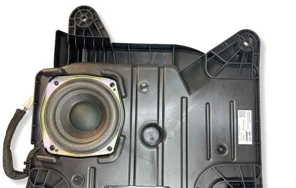 Hyundai Ioniq 5 Subwoofer speaker 8528140020