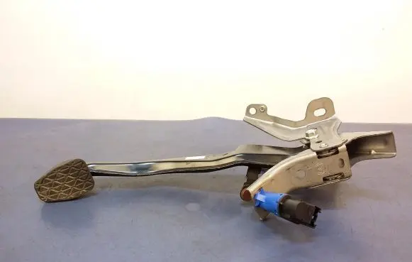 Mazda CX-3 Accelerator throttle pedal