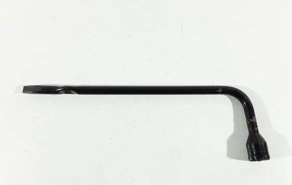 Jeep Grand Cherokee (WJ) Wheel nut wrench 