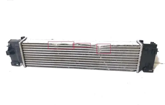 Volvo XC40 Intercooler radiator 31686408