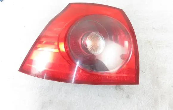 Volkswagen Golf V Rear/tail lights 1K6945095J 1K6945111C