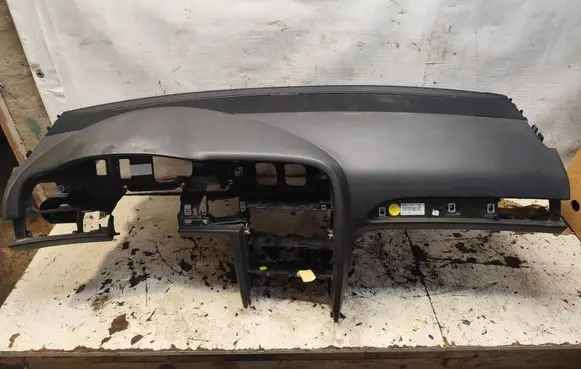 Audi A6 S6 C6 4F Dashboard 4F1858005A P0099763 T0021834