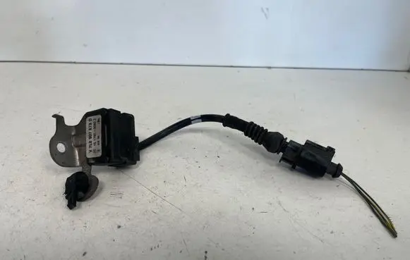 Audi Q7 4L Headlight/headlamp level sensor 7L0907673D