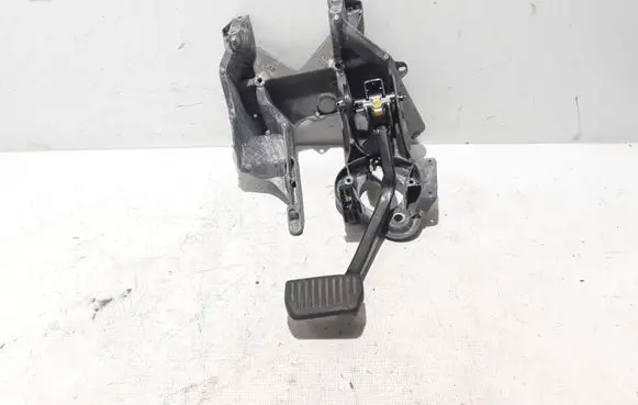 Volvo S90, V90 Brake pedal 31489735