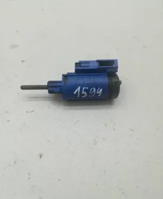 Audi A4 S4 B6 8E 8H Brake pedal sensor switch 8E0927189