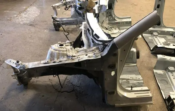 Mazda 3 III Front quarter panel 