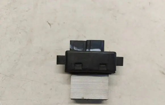 Ford Transit Custom II Heater blower motor/fan resistor