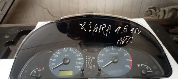 Citroen Xsara Speedometer (instrument cluster) P9643206480 P9643206480d00