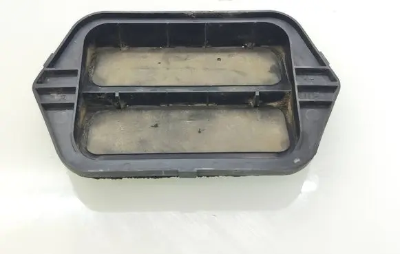 Mazda CX-5 Quarter panel pressure vent C14551921