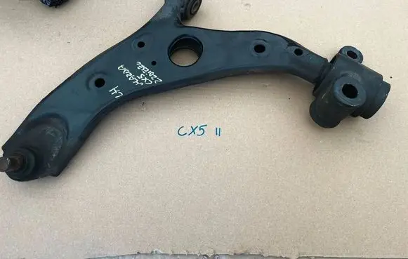 Front lower control arm/wishbone