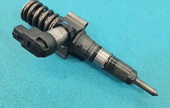 Volkswagen PASSAT B6 Fuel injector 03G130073S IMPRK1580347
