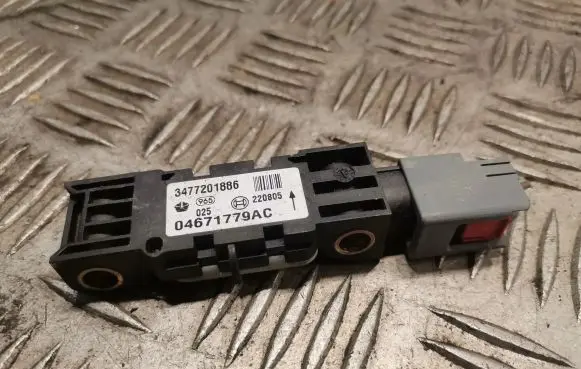 Chrysler 300 - 300C Airbag deployment crash/impact sensor 04671779AC