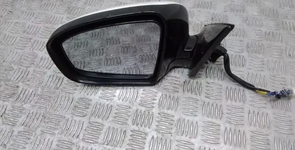 Infiniti EX Front door electric wing mirror E13027368