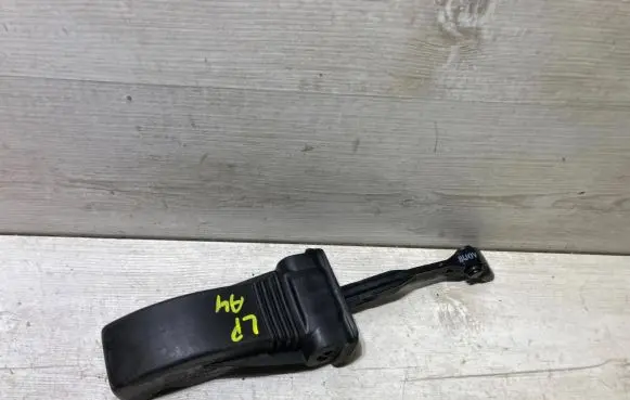 Audi A4 S4 B9 Front door check strap stopper 8w0837249