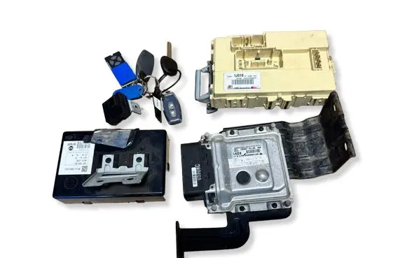 Hyundai i20 (PB PBT) Engine ECU kit and lock set 391152B007 9001090590KC