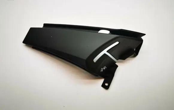 BMW 5 E60 E61 Seat belt trim 7038353 51467038353