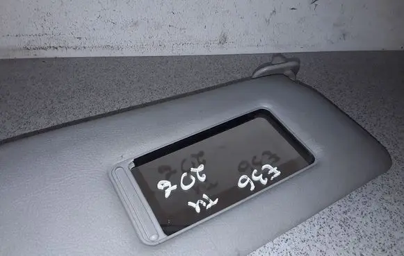 BMW 3 E36 Sun visor 51168237116 8237116
