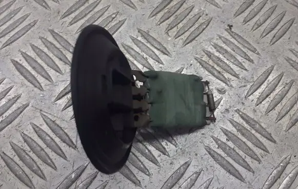 Volkswagen Fox Heater blower motor/fan resistor 6Q0959263
