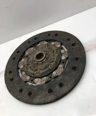 Volkswagen PASSAT B6 Clutch pressure plate 022141031S