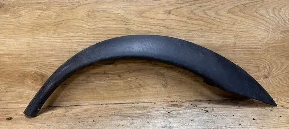 Volvo XC70 Rear fender molding trim 30678045