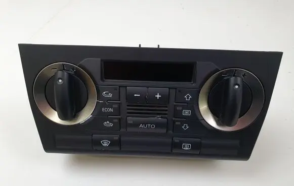 Audi A3 S3 8P Climate control unit 8P0820043AC