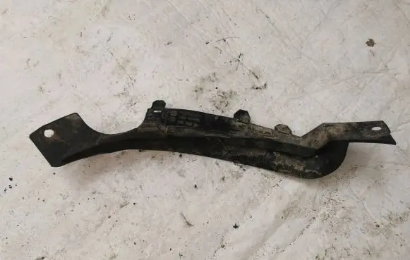 Seat Alhambra (Mk2) Sliding door rail trim 7N0805946