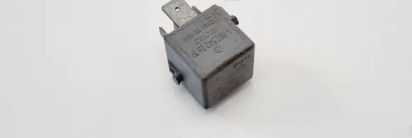 Mercedes-Benz Sprinter W906 Other relay A0025422619