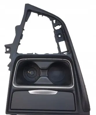 Cup holder front