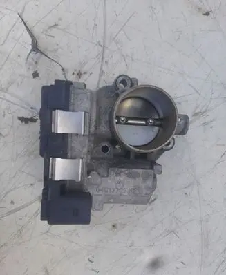 Seat Ibiza IV (6J,6P) Throttle valve 04C133062C