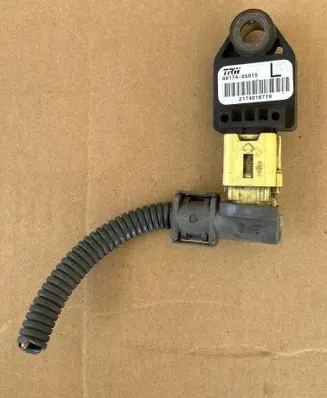 Toyota Avensis T250 Airbag deployment crash/impact sensor 8917405010 217401671H